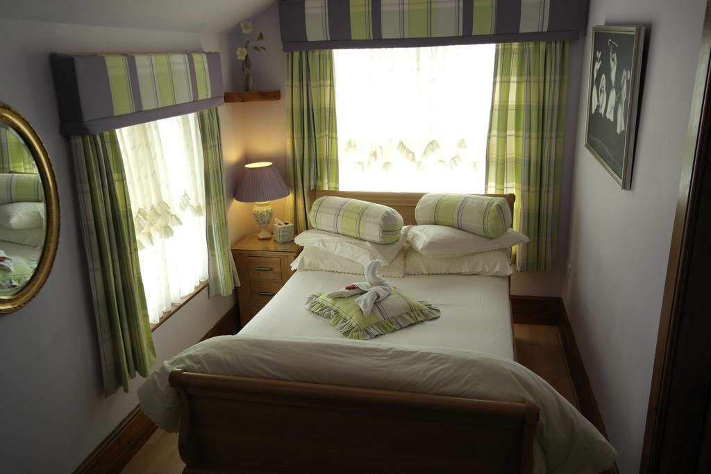 Little Red Rooster Rest Hotel Tenby Cameră foto