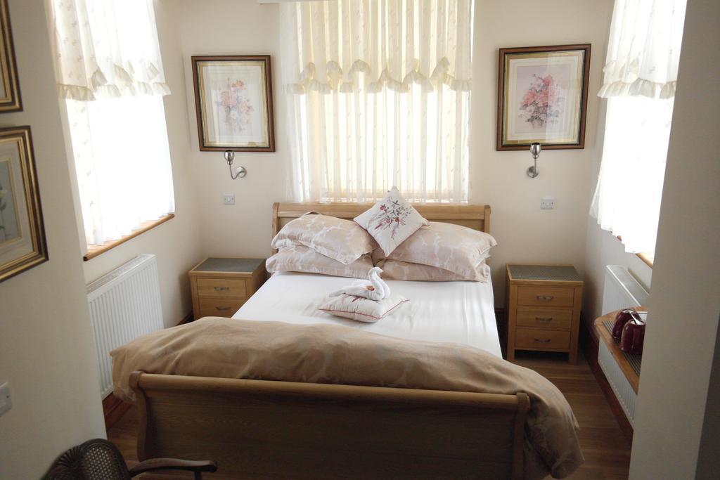 Little Red Rooster Rest Hotel Tenby Cameră foto